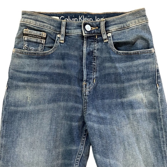 Calvin Klein High Rise Straight Ripped Jeans 2 - Picture 2 of 8